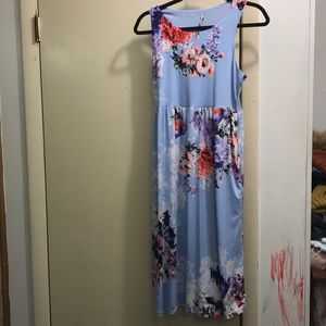 Bellamie floral midi dress size L fits like M